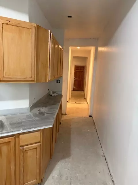 Entry Way - 1519 E 68th St #1, Chicago, IL 60637 photo 1 of 2