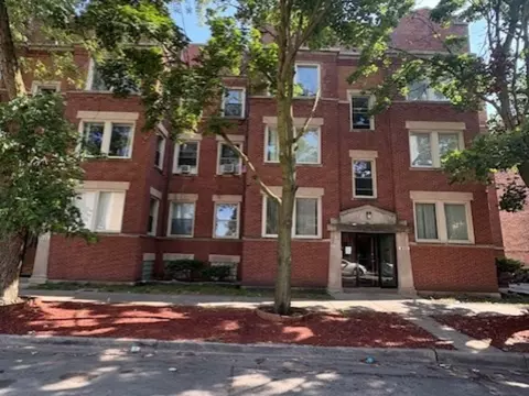 1519 E 68th St #1, Chicago, IL 60637