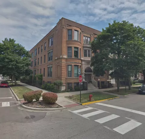 856 W Sheridan Rd #2A, Chicago, IL 60613