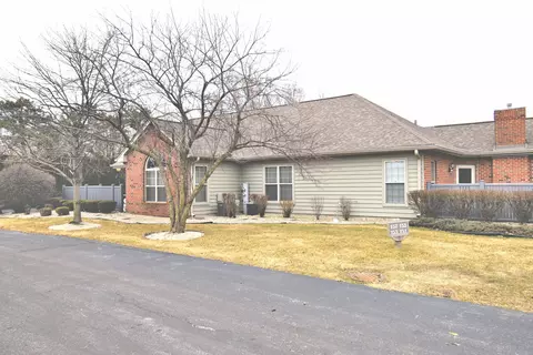 151 E 163rd St, South Holland, IL 60473
