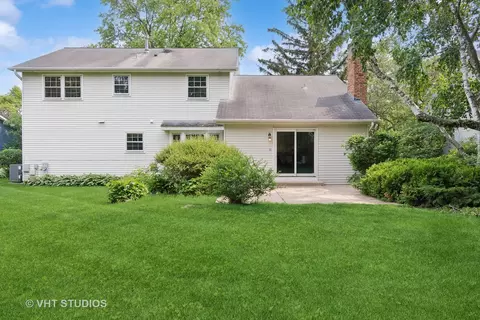 1109 E Gartner Rd, Naperville, IL 60540 photo 18