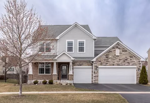 2627 Camden St, Geneva, IL 60134