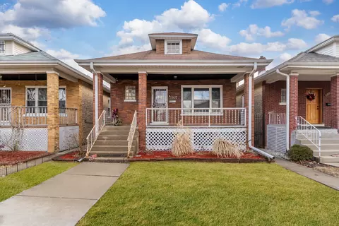 2907 N Menard Ave, Chicago, IL 60634