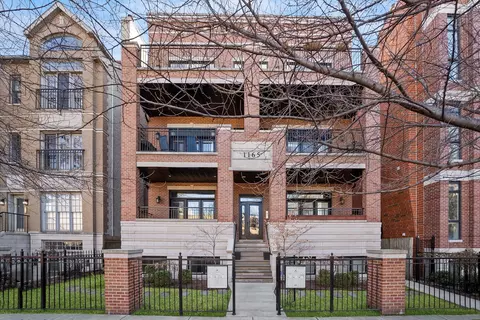 1165 W Eddy St #1E, Chicago, IL 60657
