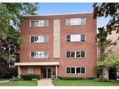 2722 Central St #2E, Evanston, IL 60201
