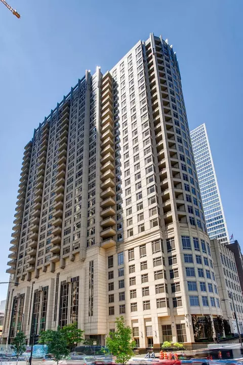 530 N Lake Shore Dr #1002, Chicago, IL 60611