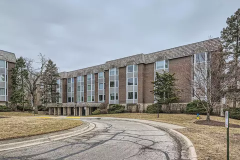 2600 Windsor #2E, Park Ridge, IL 60068