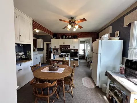 632 W Lincolnway Rd, Morrison, IL 61270 photo 7