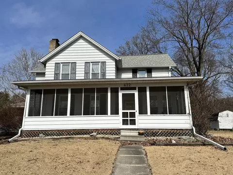 632 W Lincolnway Rd, Morrison, IL 61270