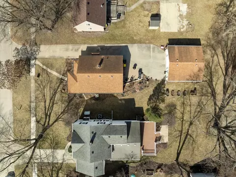 View/Area - 914 Normal Ave, Normal, IL 61761 photo 3 of 4