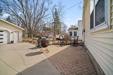 Exterior - 914 Normal Ave, Normal, IL 61761 photo 3 of 3