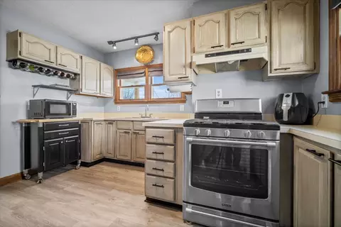 Kitchen - 914 Normal Ave, Normal, IL 61761 photo 2 of 2