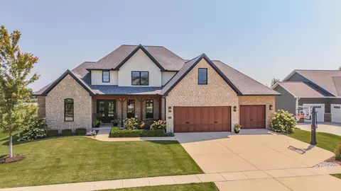 1216 Silver Oak Cir, Normal, IL 61761
