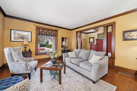 Living - 603 N Division St, Harvard, IL 60033 photo 1 of 3