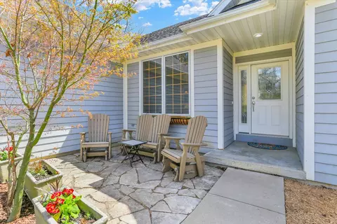 2145 Wagon Trl, White Heath, IL 61884 photo 5