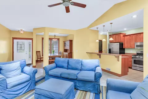 2145 Wagon Trl, White Heath, IL 61884 photo 10