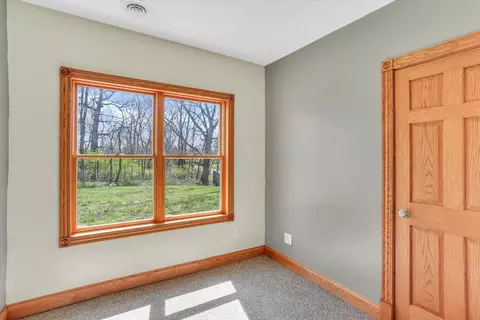 2145 Wagon Trl, White Heath, IL 61884 photo 32