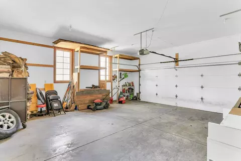 2145 Wagon Trl, White Heath, IL 61884 photo 39