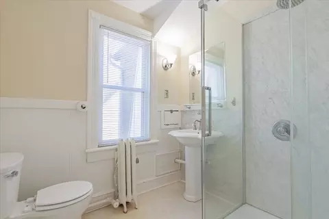 Bath - 706 E Grove St, Bloomington, IL 61701 photo 2 of 3