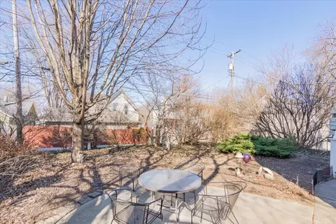 Exterior - 706 E Grove St, Bloomington, IL 61701 photo 11 of 15