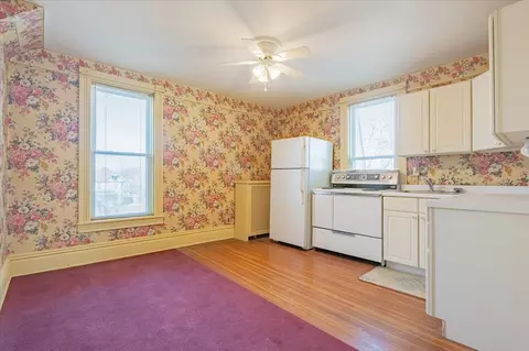 Kitchen - 706 E Grove St, Bloomington, IL 61701 photo 5 of 6