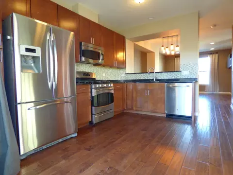 Kitchen - 1231 Willow Ave, Des Plaines, IL 60016 photo 2 of 2