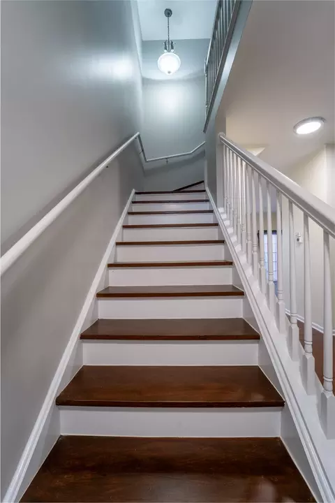 Entry Way - 315 Emerald Ln, Algonquin, IL 60102 photo 1 of 6