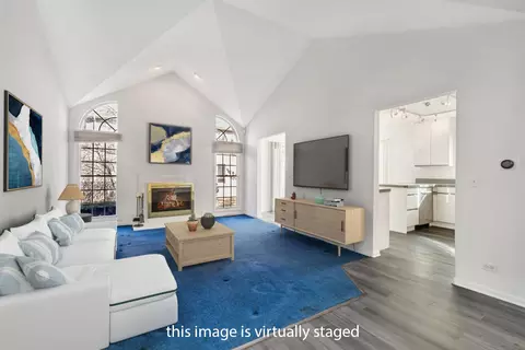 4400 Hammersmith Ln #4400, Glenview, IL 60026 photo 4