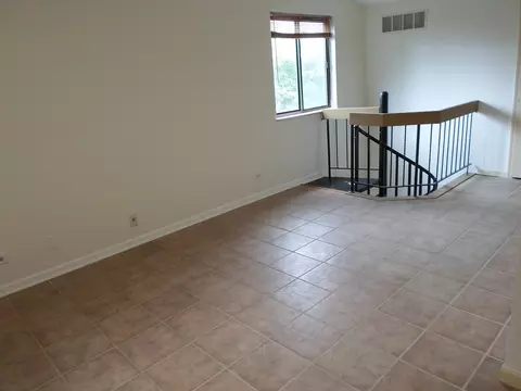 383 Wilmington Dr #E, Bartlett, IL 60103 photo 7