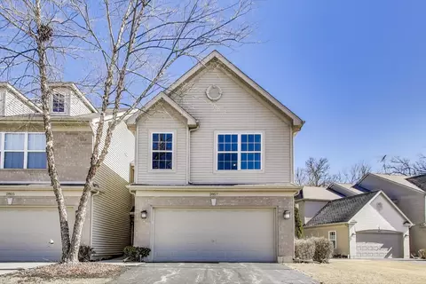 2857 Granite Ct, Prairie Grove, IL 60012