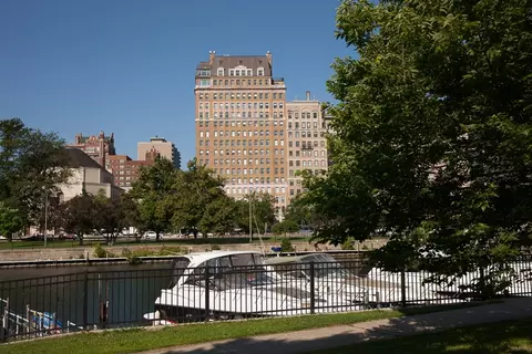 3500 N Lake Shore Dr #10A, Chicago, IL 60657