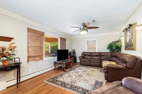 2207 Jericho Rd, Aurora, IL 60506 photo 3