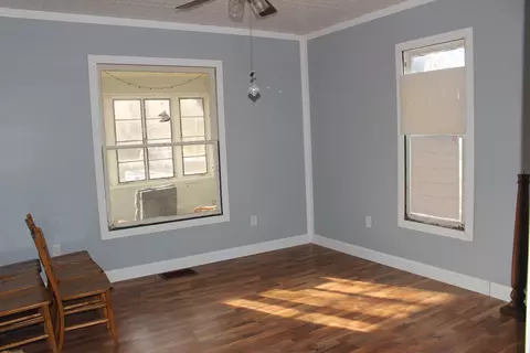 518 N Jackson St, Clinton, IL 61727 photo 17