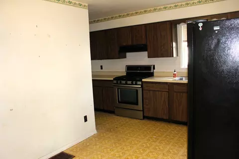 518 N Jackson St, Clinton, IL 61727 photo 13