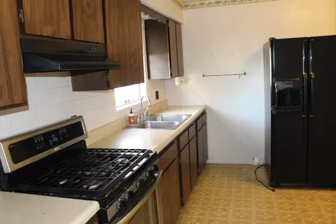 518 N Jackson St, Clinton, IL 61727 photo 16