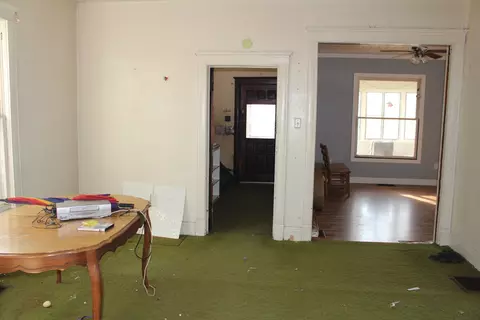 518 N Jackson St, Clinton, IL 61727 photo 8