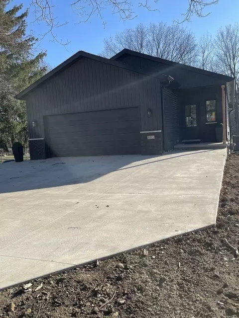 809 12 Kern St, Normal, IL 61761