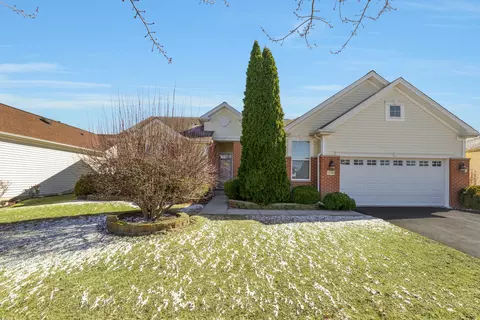 12194 Plum Grove Rd, Huntley, IL 60142