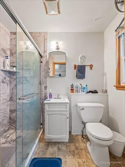 910-912 Getty St, Elgin, IL 60120 photo 17