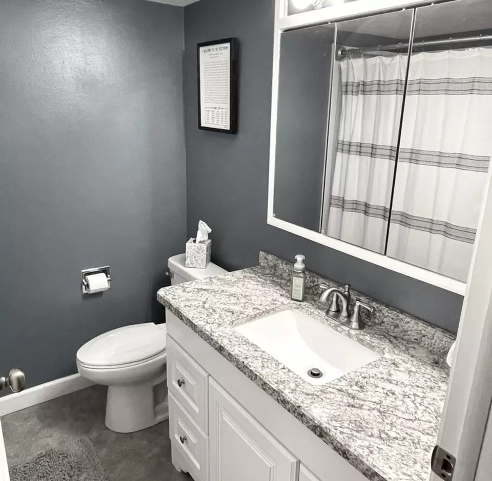 Bath - 214 W 7th St, Spring Valley, IL 61362 photo 1 of 2