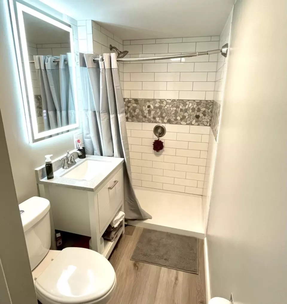 Bath - 214 W 7th St, Spring Valley, IL 61362 photo 2 of 2