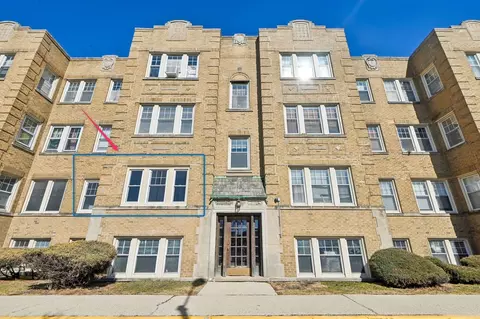 1124 Harrison St #10, Oak Park, IL 60304
