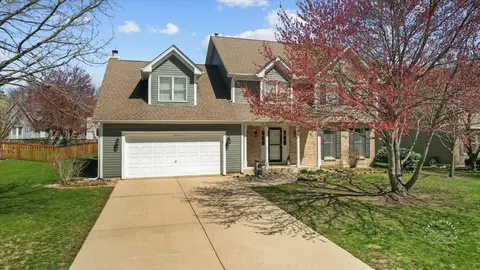 1240 Newton Ave, Batavia, IL 60510