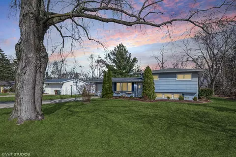 17221 Ozark Ave, Tinley Park, IL 60477