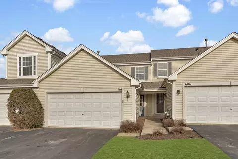 608 Chestnut Rdg, Minooka, IL 60447