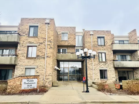 1926 Prairie Sq #233B, Schaumburg, IL 60173