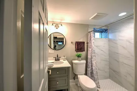 Bath - 4269 Ruby St, Schiller Park, IL 60176 photo 2 of 2
