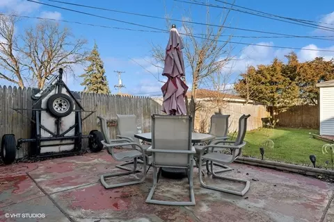 Exterior - 4269 Ruby St, Schiller Park, IL 60176 photo 3 of 3
