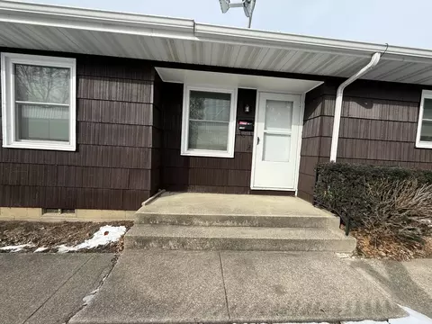 Other - 1060 W Hickory St, Kankakee, IL 60901 photo 2 of 6