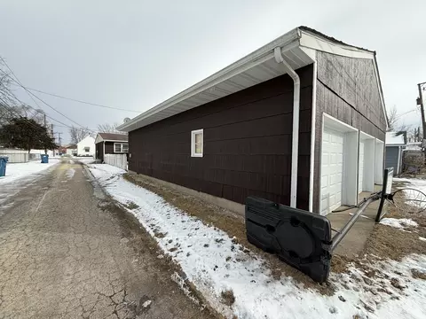 Other - 1060 W Hickory St, Kankakee, IL 60901 photo 4 of 6